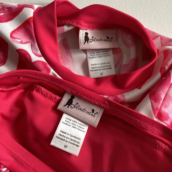 Floatimini Heart Rashguard Two Piece Swimsuit - Picture 6 of 7